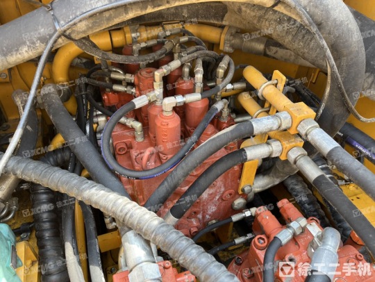 柳工CLG952E履帶式挖掘機