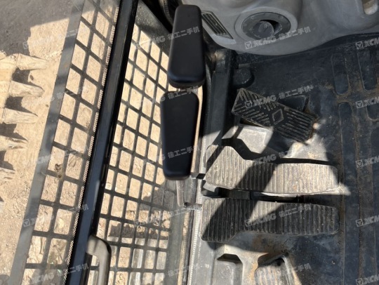 柳工CLG952E履帶式挖掘機