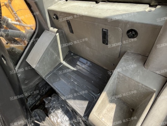 柳工CLG952E履帶式挖掘機