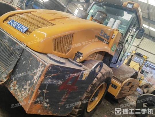 徐工XS223J單鋼輪壓路機