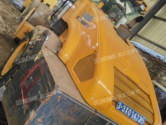 徐工XS223J單鋼輪壓路機