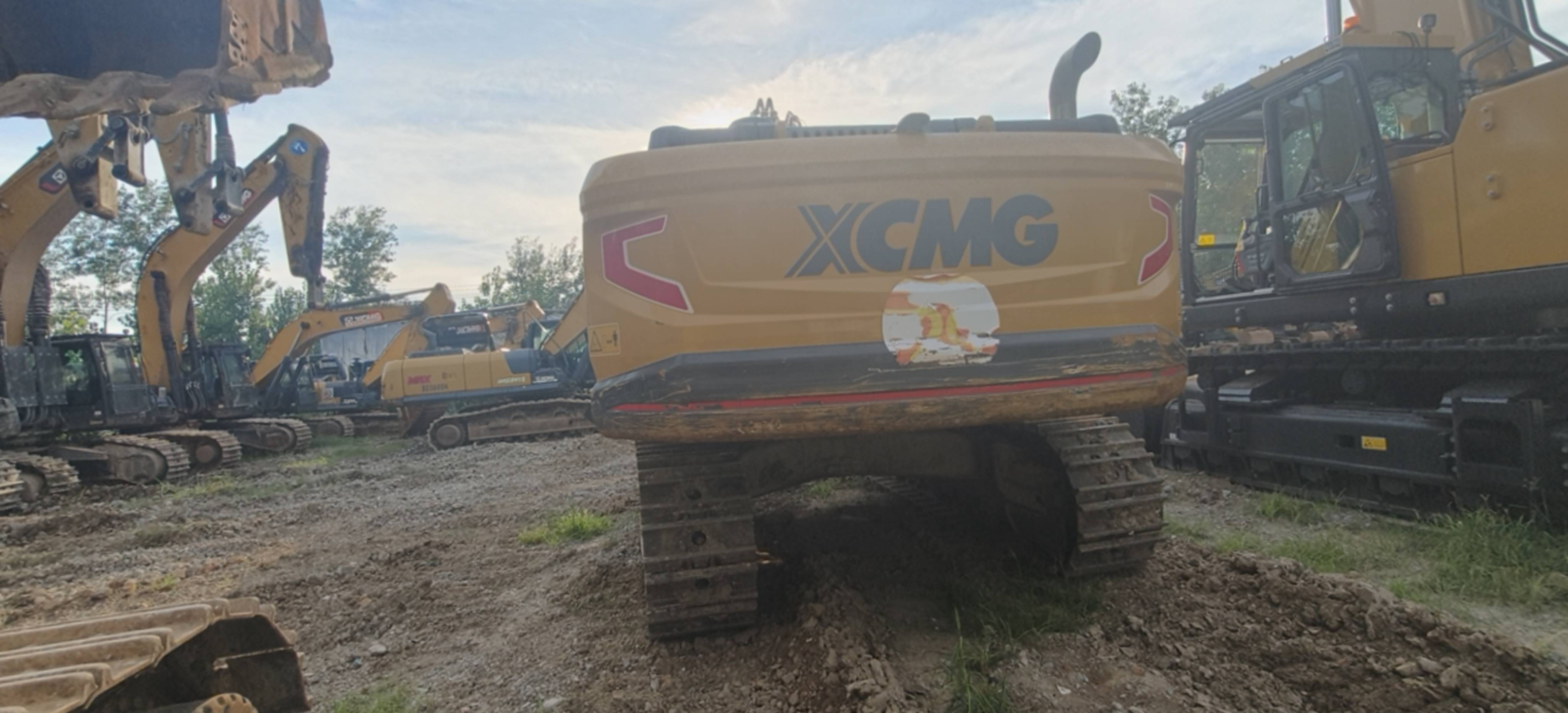徐工XE380GK履帶式挖掘機(jī)