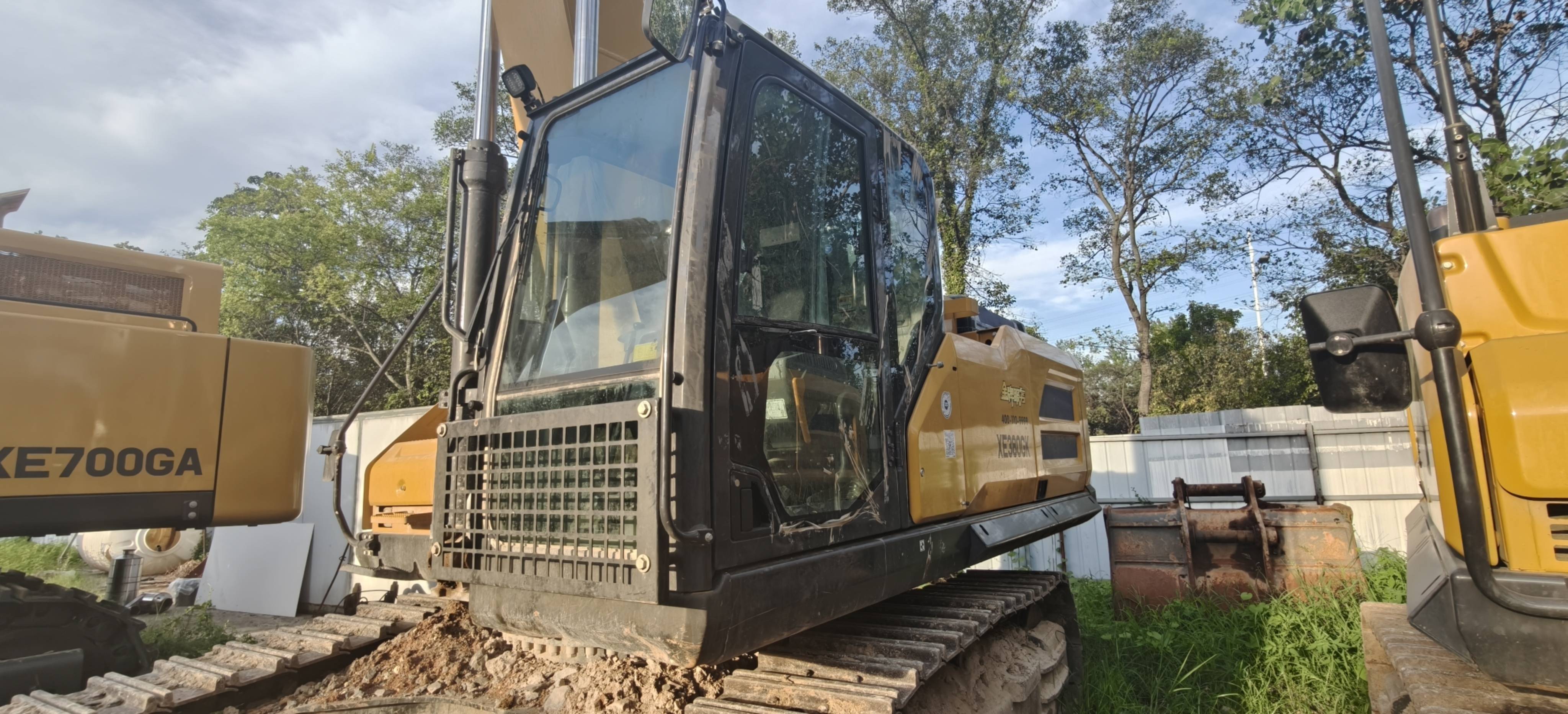 徐工XE380GK履帶式挖掘機(jī)