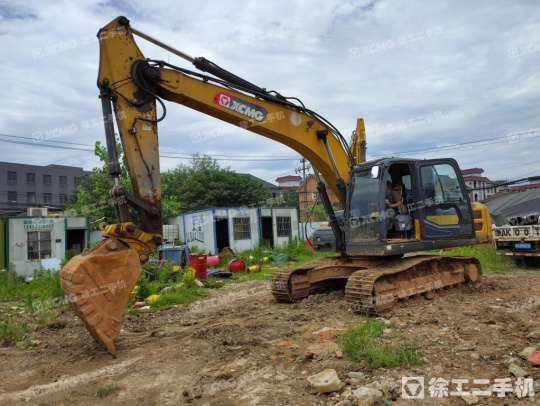 徐工XE200DA履帶式挖掘機(jī)
