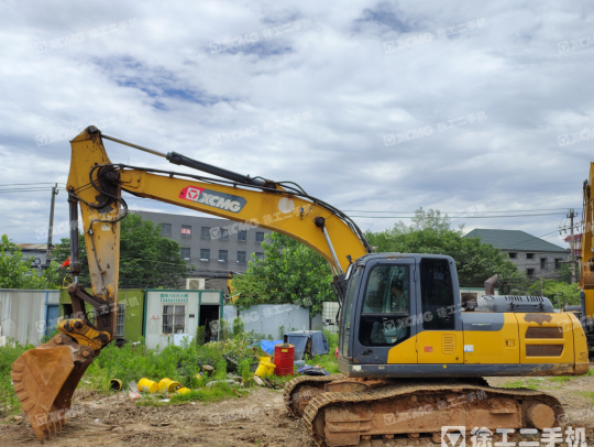徐工XE200DA履帶式挖掘機(jī)