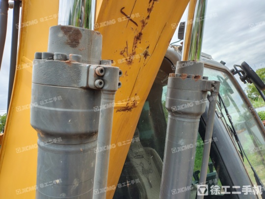 徐工XE200DA履帶式挖掘機(jī)