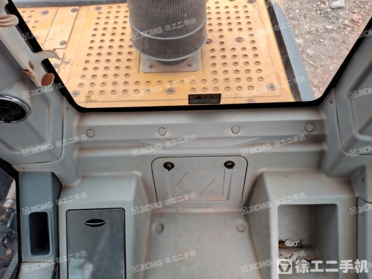 徐工XE200DA履帶式挖掘機(jī)