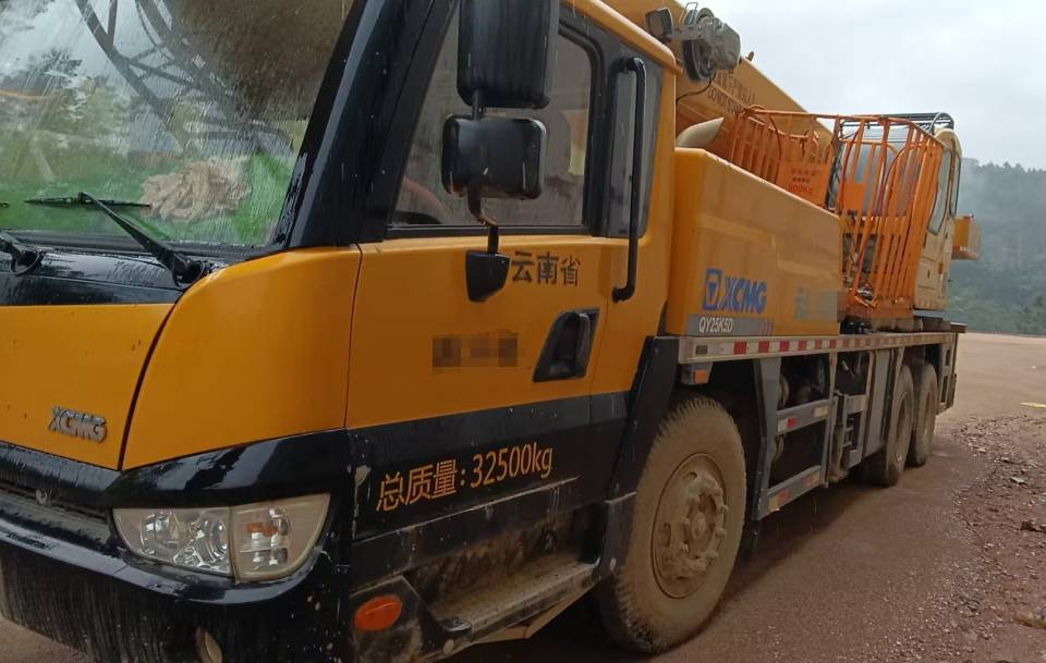 徐工QY25K5D汽車起重機
