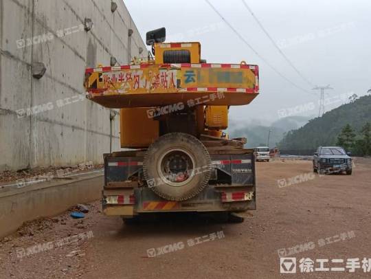 徐工QY25K5D汽車起重機