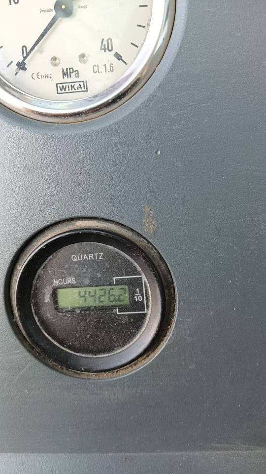 徐工XCT25L5汽車起重機