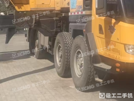 徐工XCT85(全橋轉向)汽車起重機