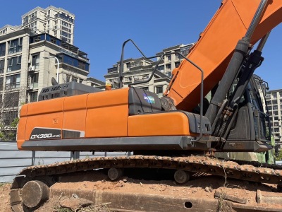 斗山DX380LC-9C履帶式挖掘機