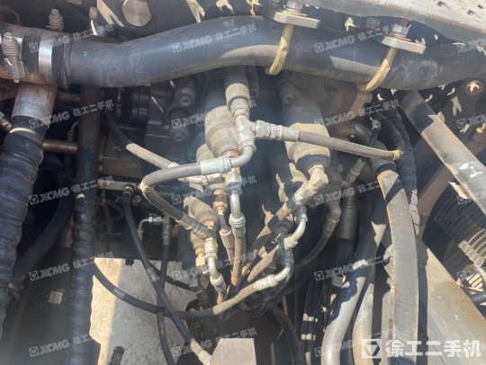 斗山DX380LC-9C履帶式挖掘機