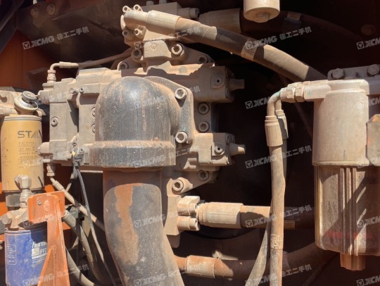 斗山DX380LC-9C履帶式挖掘機