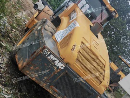 徐工XS223JE單鋼輪壓路機