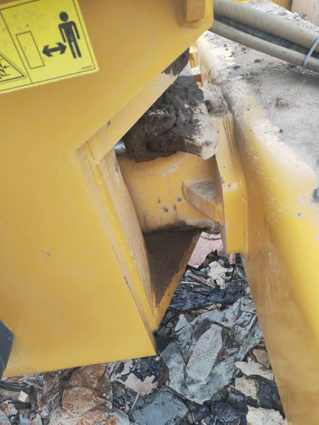 徐工XS223JE單鋼輪壓路機