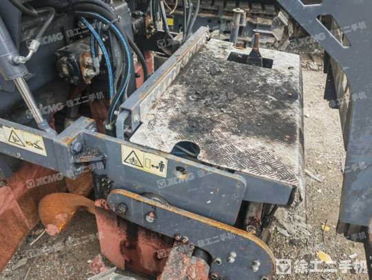 徐工RP355攤鋪機(jī)