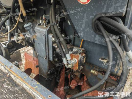 徐工RP355攤鋪機(jī)