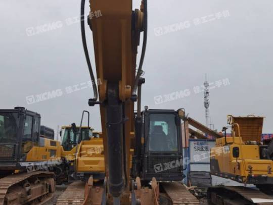 徐工XE245GH履帶式挖掘機