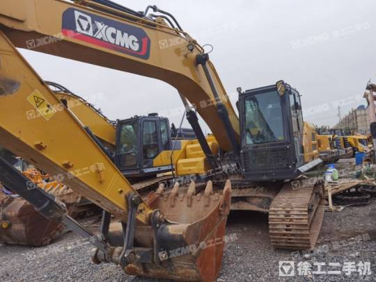 徐工XE245GH履帶式挖掘機
