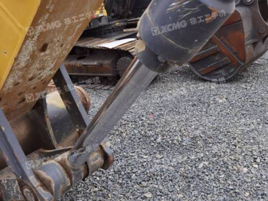 徐工XE245GH履帶式挖掘機