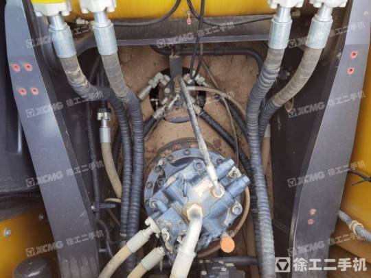 徐工XE245GH履帶式挖掘機