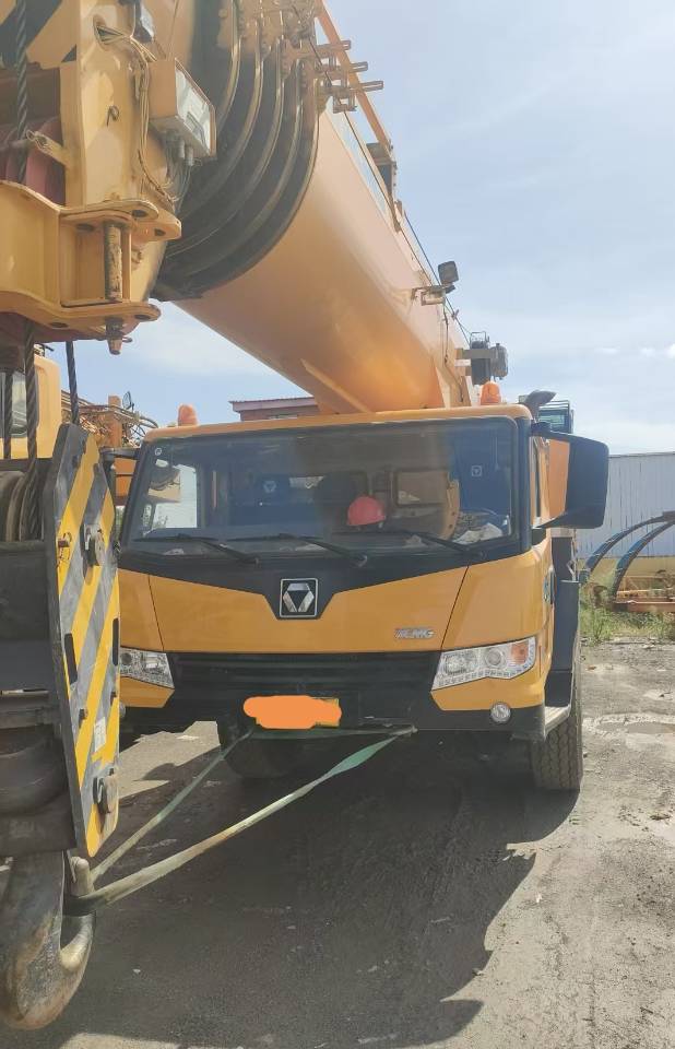 徐工QY80K6C汽車起重機