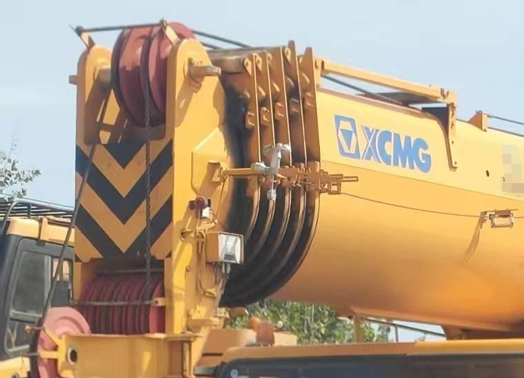 徐工QY80K6C汽車起重機