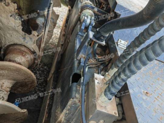 徐工RP1003T攤鋪機