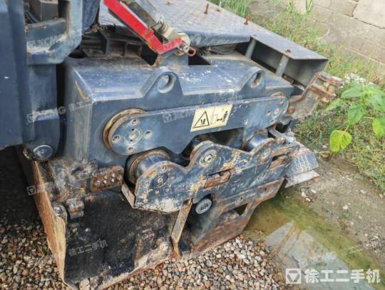 徐工RP1003T攤鋪機