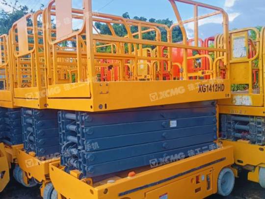 徐工XG1412HD剪叉式高空作業平臺