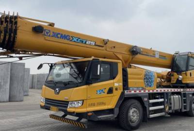 徐工XCT25L5-3汽車起重機