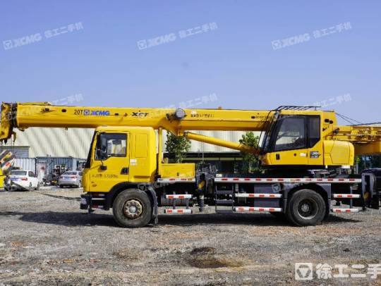 徐工XCT12L4_1汽車起重機(jī)