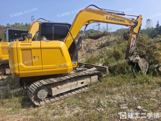 柳工CLG9075E履帶式挖掘機(jī)