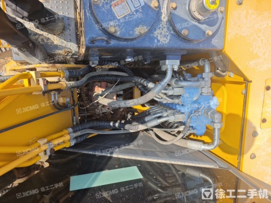 柳工CLG9075E履帶式挖掘機(jī)