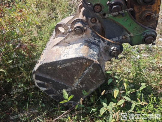 柳工CLG9075E履帶式挖掘機(jī)