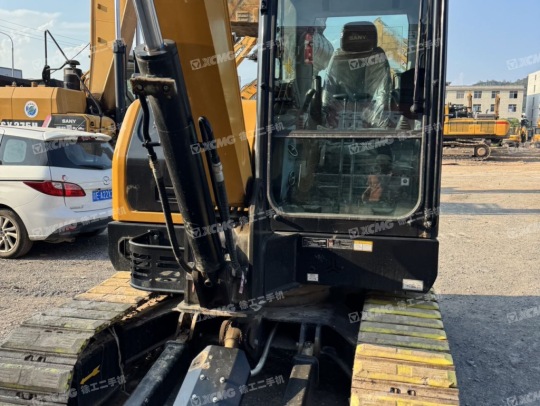 三一重工SY55U履帶式挖掘機