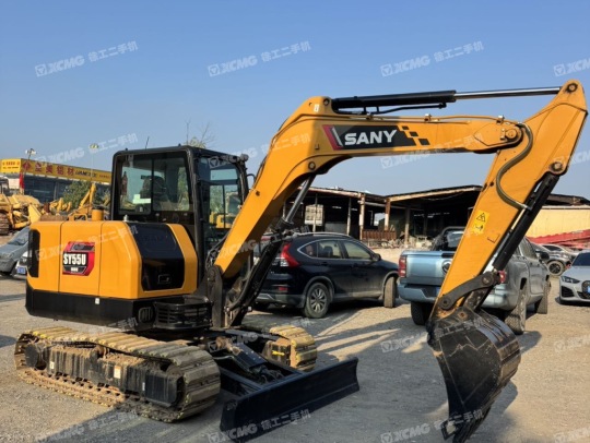 三一重工SY55U履帶式挖掘機