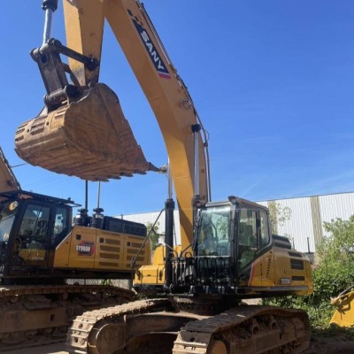 三一重工SY375履带式挖掘机