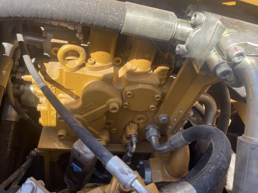 三一重工SY375履帶式挖掘機