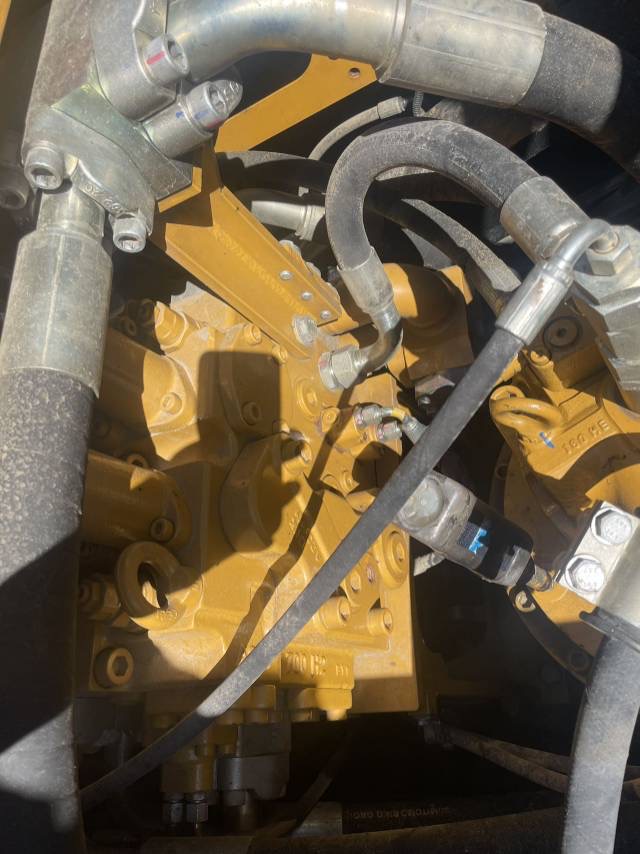 三一重工SY375履帶式挖掘機