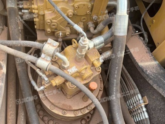 三一重工SY375H履帶式挖掘機