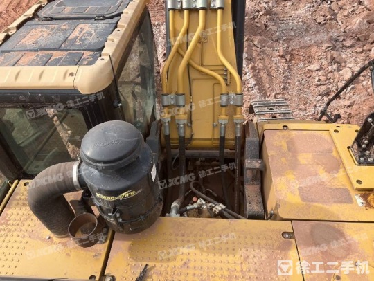 三一重工SY375H履帶式挖掘機