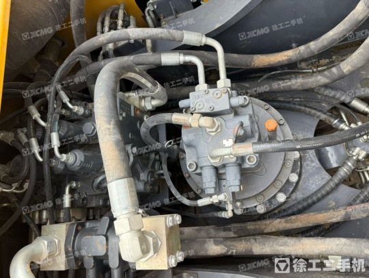 徐工XE380DK MAX履帶式挖掘機