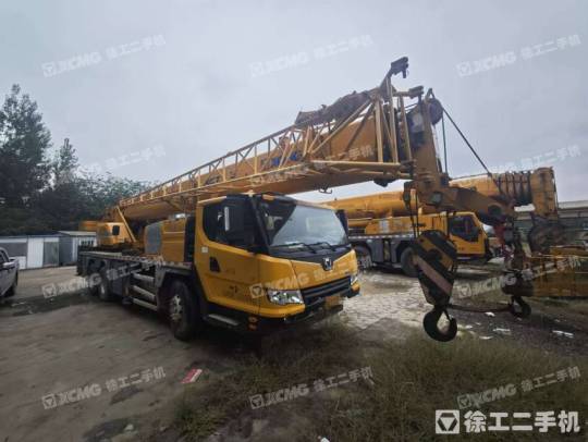 徐工XCT25L5汽車起重機(jī)