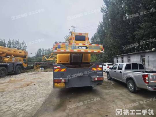 徐工XCT25L5汽車起重機(jī)