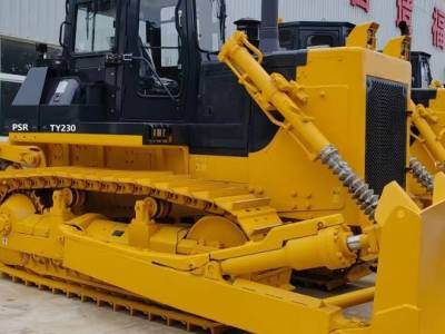 彭浦TY230推土機