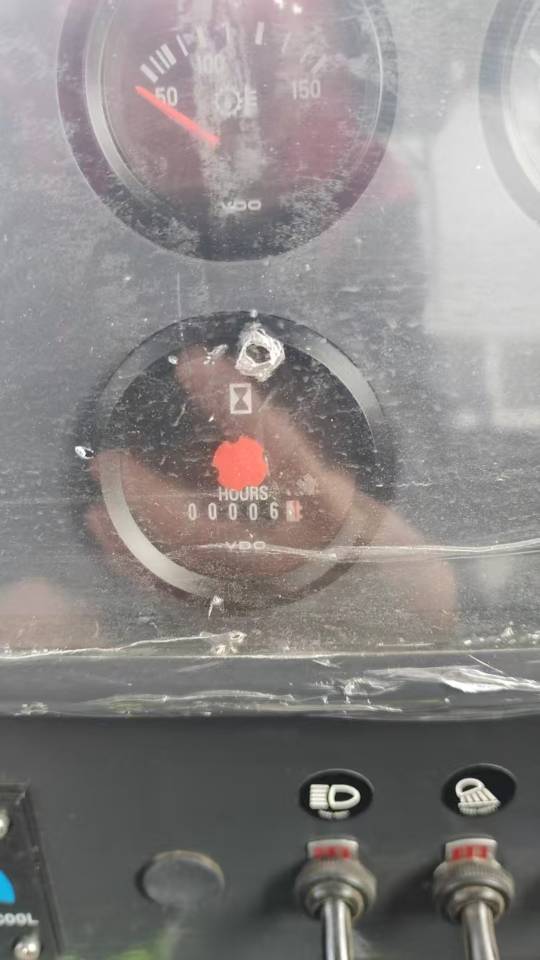 彭浦TY230推土機(jī)