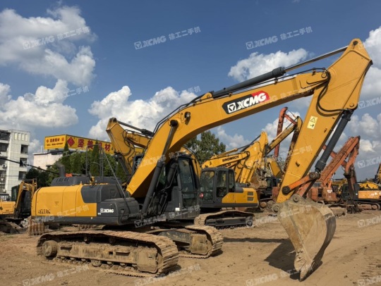 徐工XE200DA履帶式挖掘機