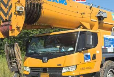 徐工XCT90汽車起重機(jī)